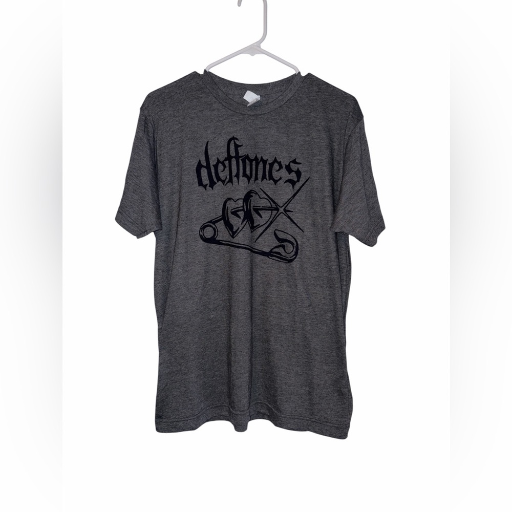 Deftones Band Graphic T-Shirt Size Large New